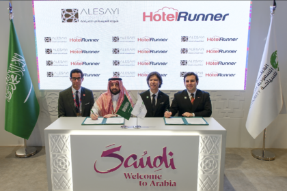 HotelRunner ve Alesayi Hospitality Company, Suudi Arabistan'ın 2030 Vizyonuna Güç Katacak Stratejik İş Birliğine İmza Attı